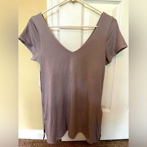 ✨NWT✨ Athleta Essence Support Top